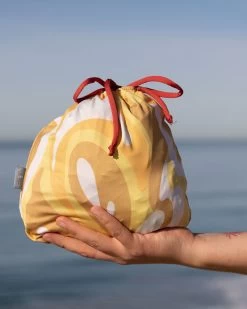 Mid-Length Surfboard Cover - Solaris -Seea Shop 4I7A9712 d521f89b 1f87 4348 9408 d862e5caf2c0