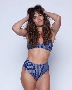 Brasilia High Waist Bikini Bottom - Magma -Seea Shop SEEA Brasilia BikiniTop Magma 4X5 1