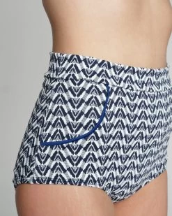 Georgia Bikini Top - Selene -Seea Shop SEEA Georgia Bikini Selene 4X5 14 ed1aa2cf b723 416e 9df8 764f4a3c16db