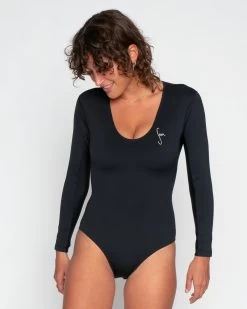 Harper Surf Suit - Black 18 Harper Surf Suit - Black -Seea Shop SEEA Harper Surfsuit Black 4X5 9
