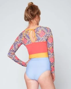 Hermosa One Piece - Genoa 13 Hermosa One Piece - Genoa -Seea Shop SEEA Hermosa Surfsuit Genoa 4X5 4