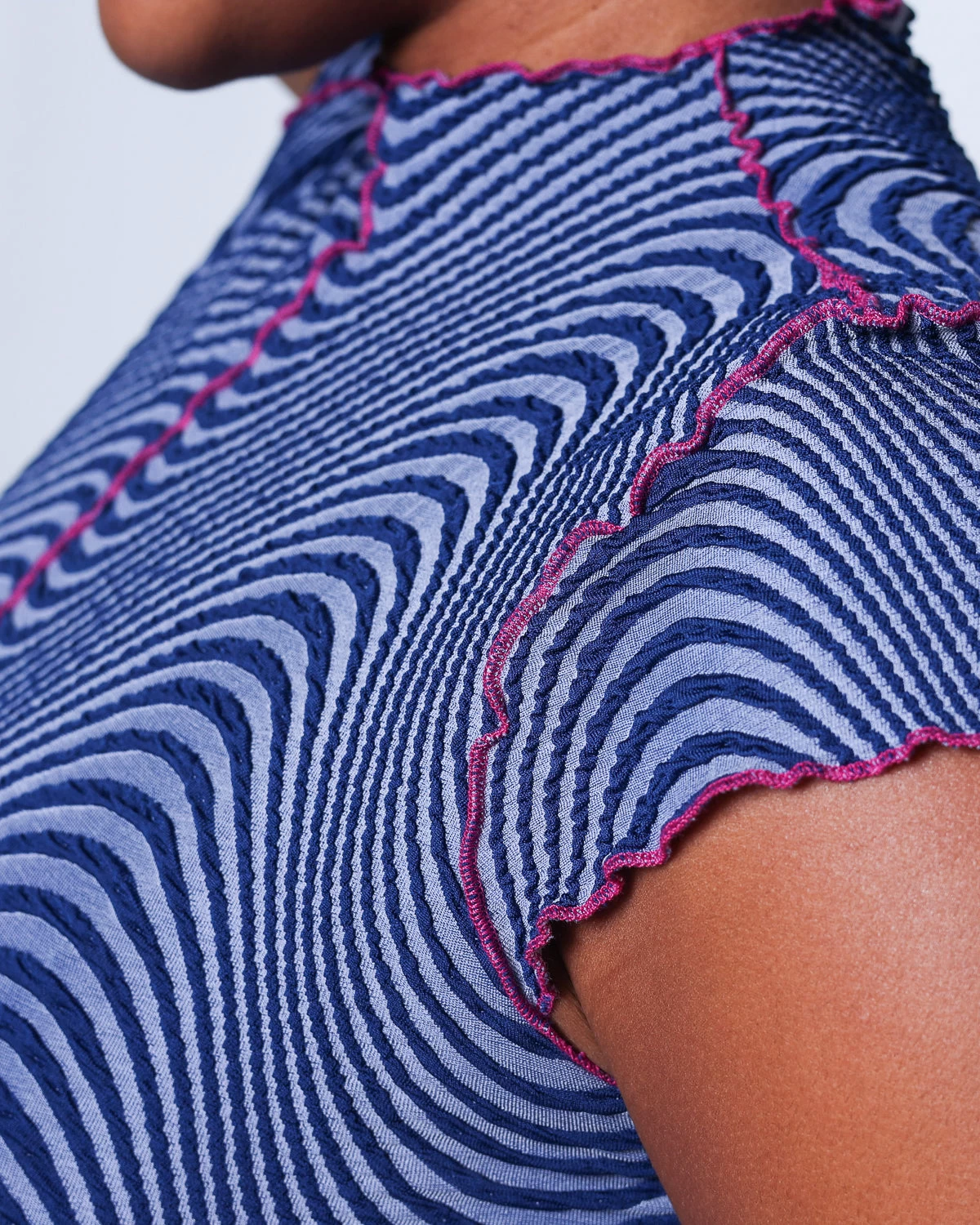 Leo Top - Magma 5 Leo Top - Magma - Image 5