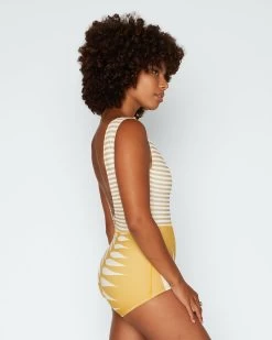 Lido One Piece - Gold Leaf -Seea Shop SEEA Lido Onepiece Goldleaf 4X5 108