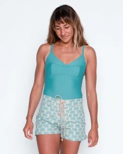 Lulu Shorts - Bend 10 Lulu Shorts - Bend -Seea Shop SEEA Lulu Apparel Bend 4X5 1