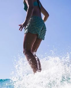 Lulu Shorts - Bend 15 Lulu Shorts - Bend -Seea Shop SEEA Lulu Apparel Bend LS 4X5 1