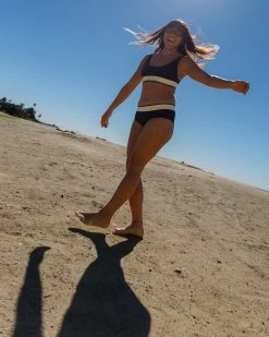 Naya Bikini Bottom - Black 11 Naya Bikini Bottom - Black -Seea Shop SEEA Naya BikiniTop BikiniBottom Black 4X5 3 b144f2b6 682d 4408 8bd9 7d343fbbee78