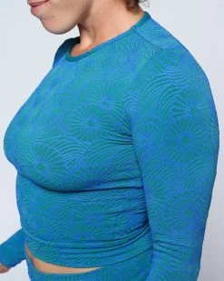 Palomar Crop Top Rashguard - Alga -Seea Shop SEEA Palomar CropTopRashguard Alga 4X5 4 372ae649 bc4d 45c1 8822 f11fa8580adb