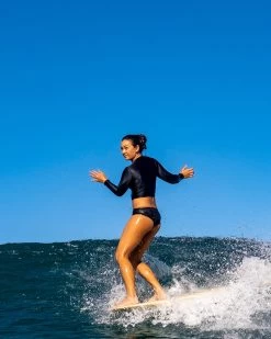 Palomar Crop Top Rashguard - Black -Seea Shop SEEA Palomar Rashguard Black LS 4X5 2