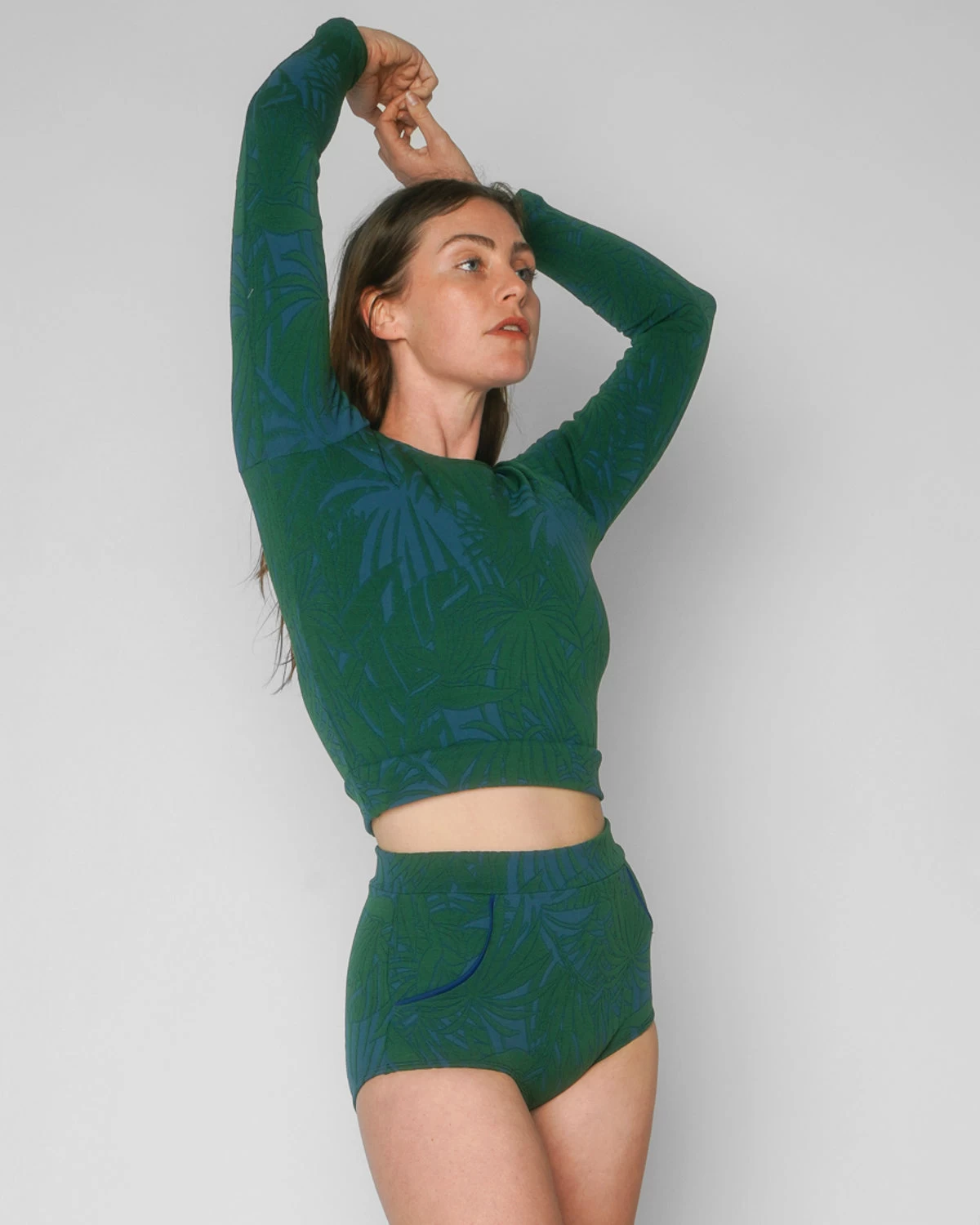 Palomar Crop Top Rashguard- Jardim 3 Palomar Crop Top Rashguard- Jardim - Image 3