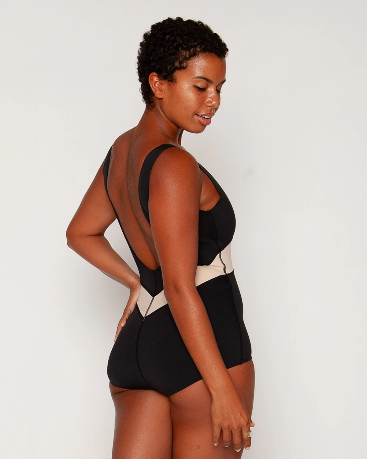 Saili One Piece - Black 3 Saili One Piece - Black - Image 3
