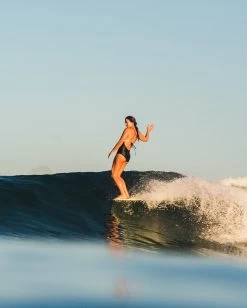 San-O One Piece - Black -Seea Shop SEEA SanO Noir Lifestyle 2