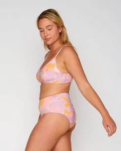 Soleil Bikini Top - Aria 15 Soleil Bikini Top - Aria -Seea Shop SEEA Soleil Bikini Aria 11 ac5f7258 ab4d 40ae 91a4 22c27528f2cd