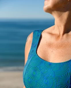 Tofino One Piece - Alga -Seea Shop SEEA Tofino Onepiece Alga 4X5 1 e8d05498 6c5c 49a9 b341 2449106afb99