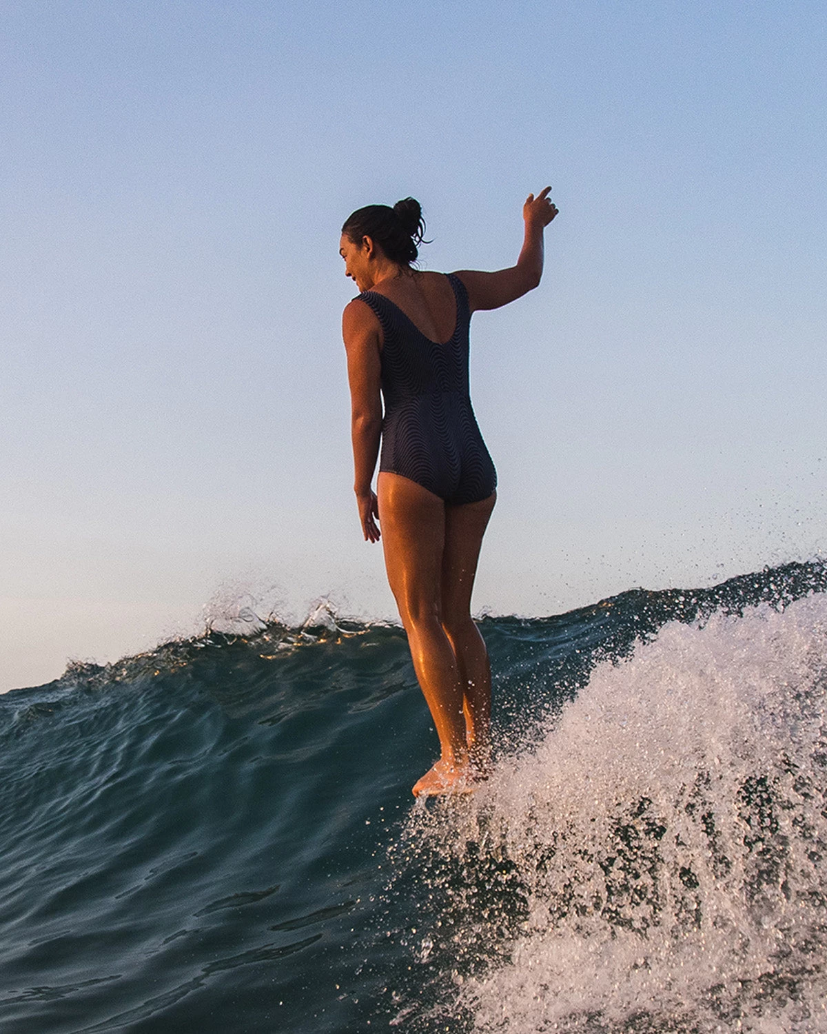 Tofino One Piece - Magma 6 Tofino One Piece - Magma - Image 6