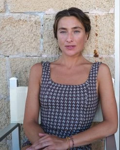 Tofino One Piece - Mustang -Seea Shop SEEA Tofino Onepiece Mustang 4X5 2 6e8587cd 068f 40ff a973 11a03b3dca27