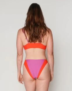 Vega Bikini Bottom - Jazzberry -Seea Shop SEEA Vega Bikini Jazzberry 4X5 2