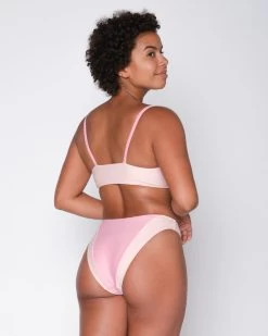 Vega Bikini Top - Pink -Seea Shop SEEA Vega Bikini Pink 4X5 11
