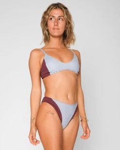 Vega Bikini Bottom - Sailor Stripe -Seea Shop SEEA Vega Bikini Sailorstripe 4X5 2
