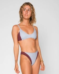 Vega Bikini Bottom - Sailor Stripe -Seea Shop SEEA Vega Bikini Sailorstripe 4X5 3
