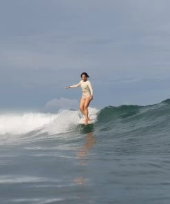 Palomar Crop Rashguard - Pebble -Seea Shop SS24 MeleEvaNaomi Sayulita CaraBram 2