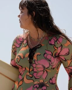 Solanas Surf Suit - Freya -Seea Shop Solanas Freya LukiOkeefe 4X5 1